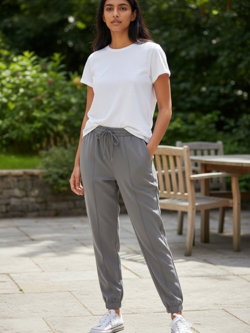 ATHLETA Endeavor Jogger Pant Buff Grey size 6